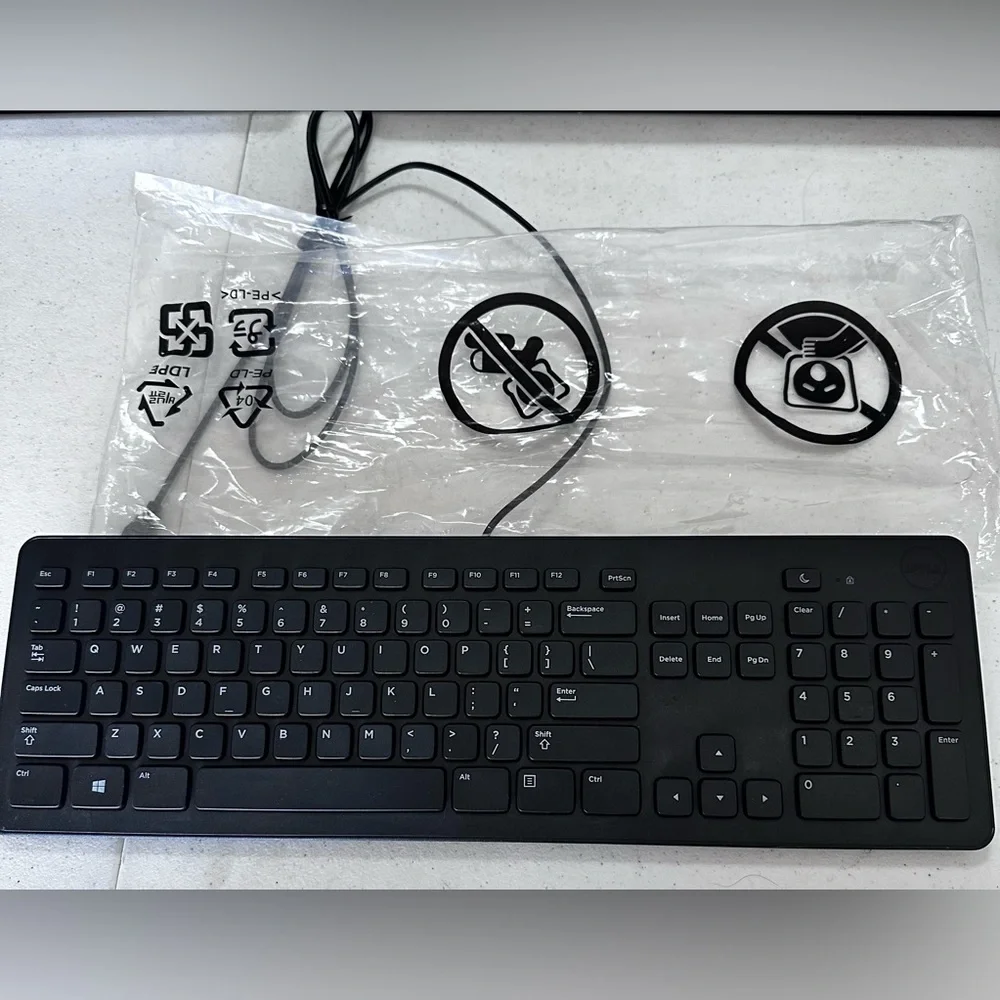 Dell Canadian Multilingual Black USB Slim Keyboard Kb113p 6W54G